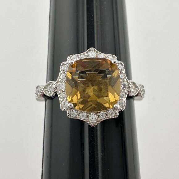 Pretty and Petite Antique Style Lab Created Sultanite Ring Size 8 - Picture 15 of 16